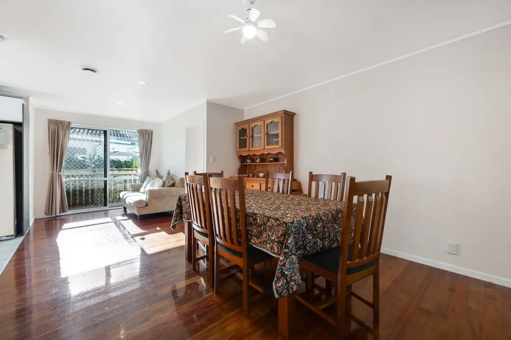 Photos of 3 Hope Farm Avenue
