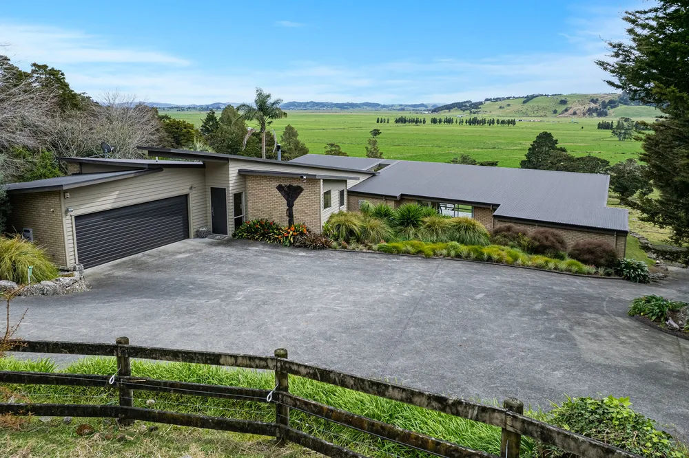 Photo of 415 Crane Road, Kauri