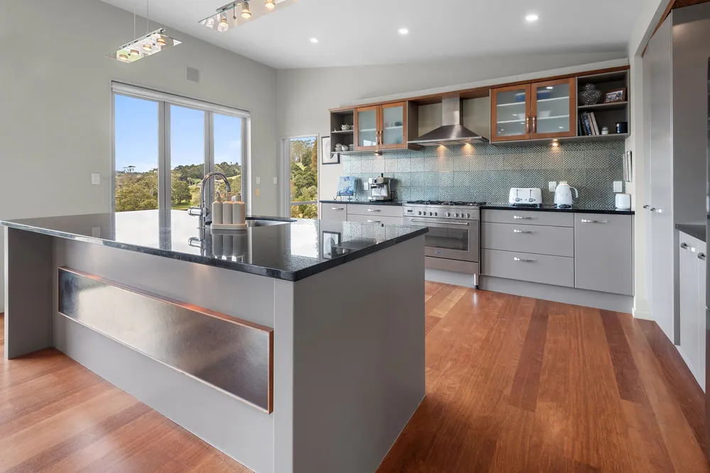 Photos of 415 Crane Road