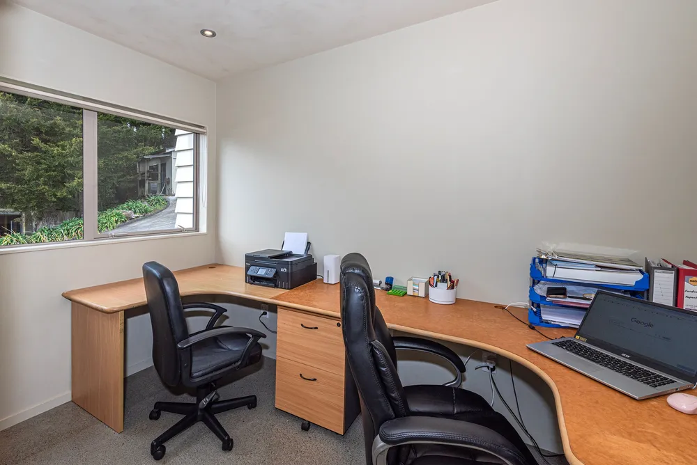 Photos of 415 Crane Road