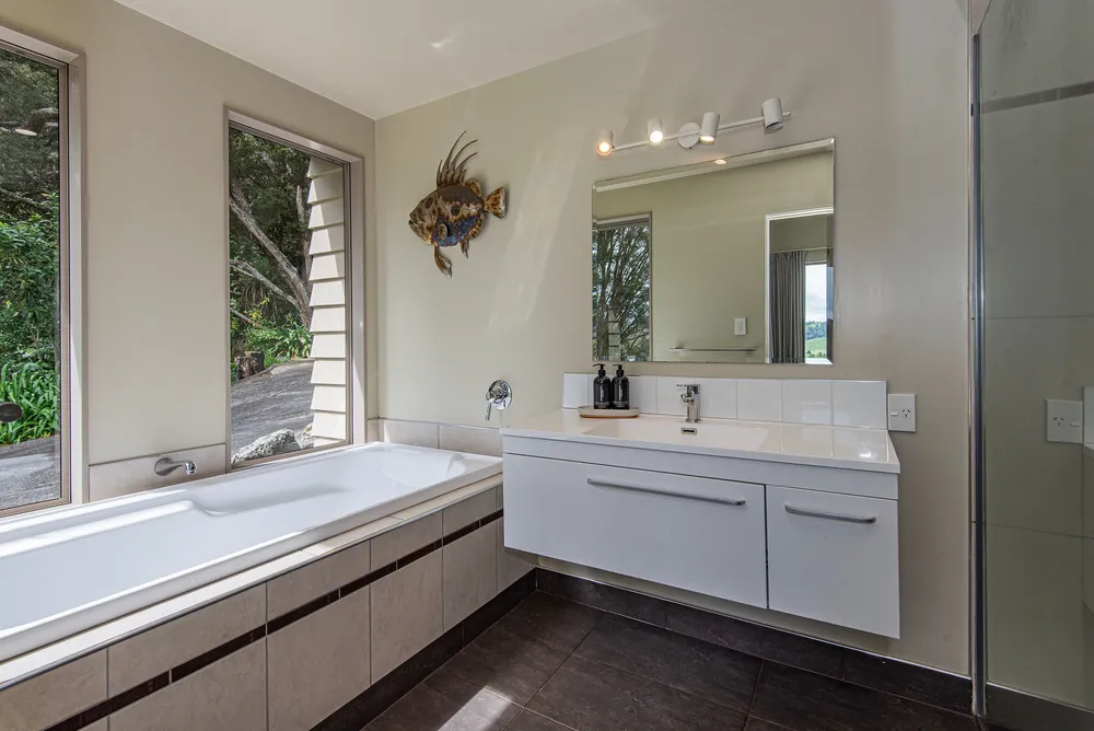 Photos of 415 Crane Road