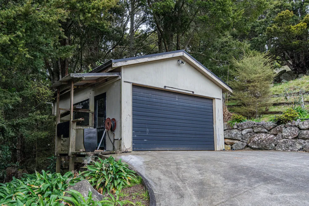 Photos of 415 Crane Road