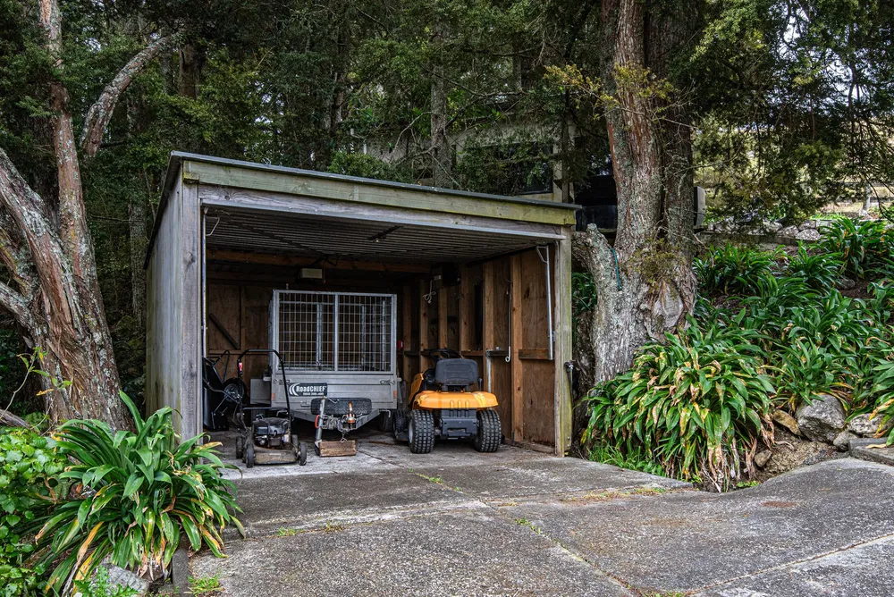 Photos of 415 Crane Road