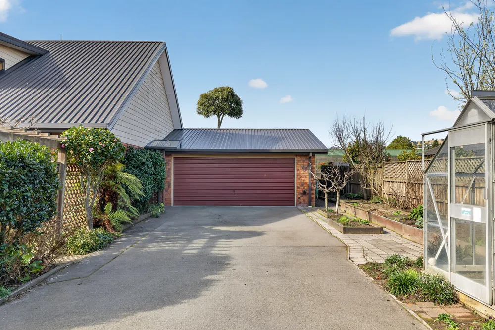 Photos of 14 Tuscany Place