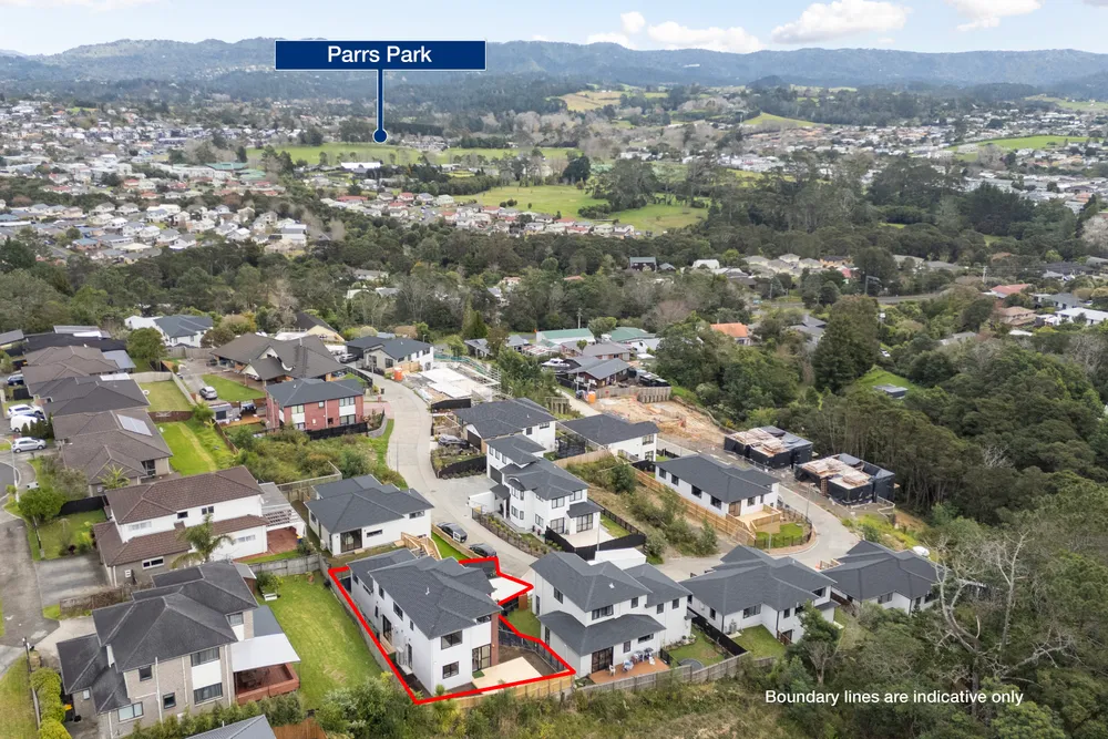 Photos of 18 Mara Way