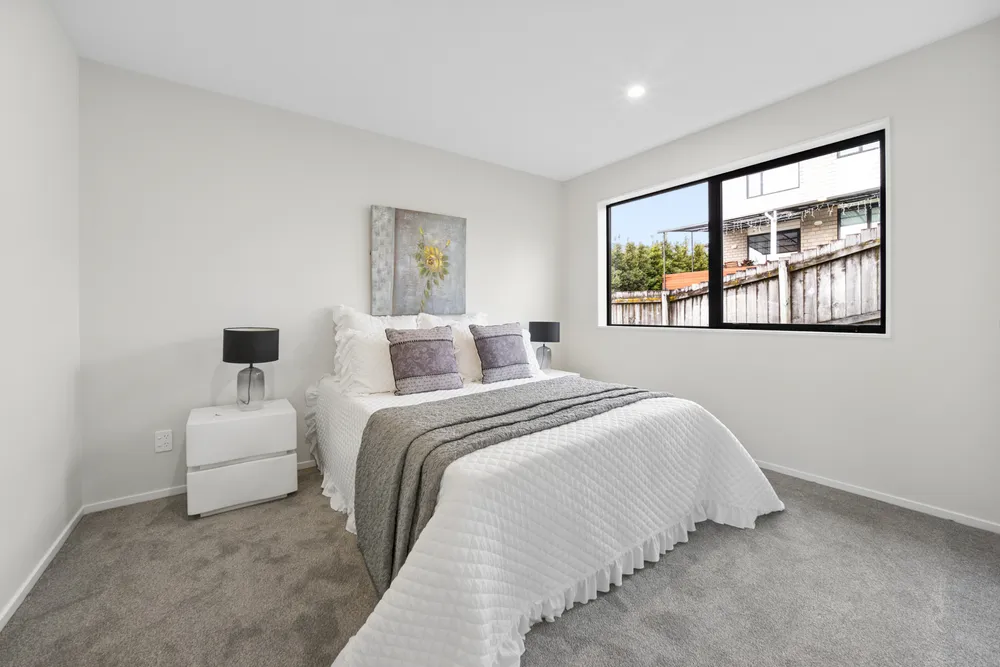 Photos of 18 Mara Way
