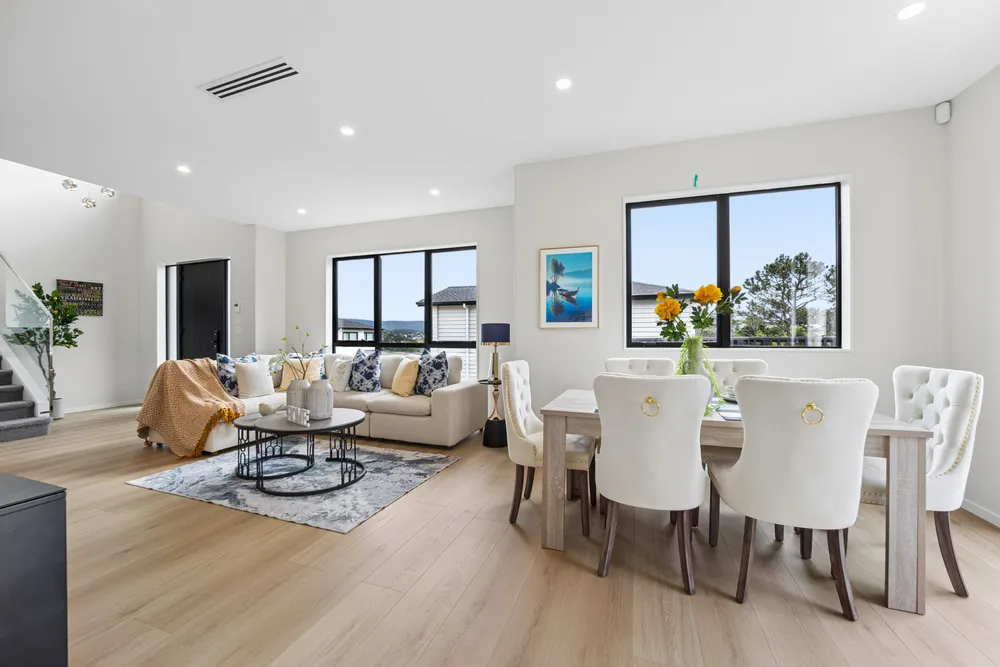 Photos of 18 Mara Way