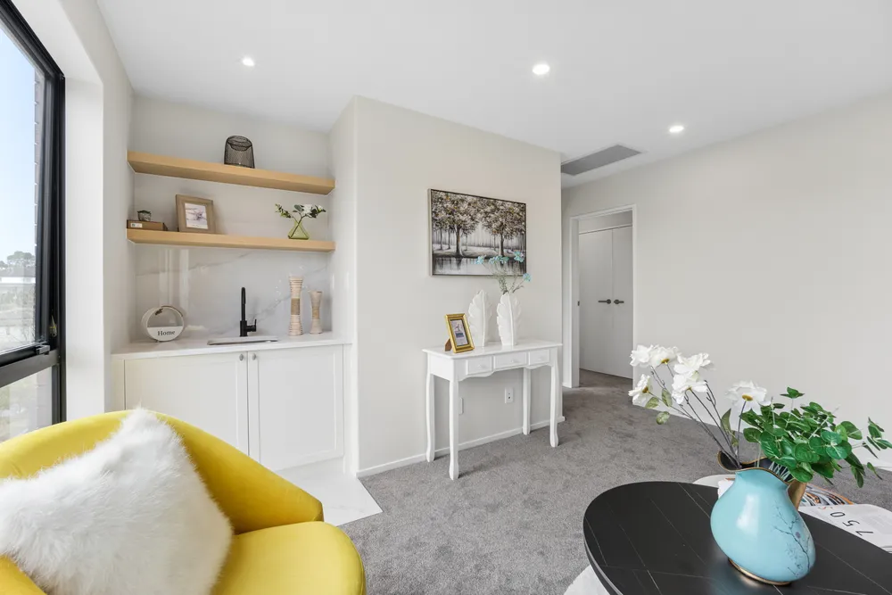 Photos of 18 Mara Way