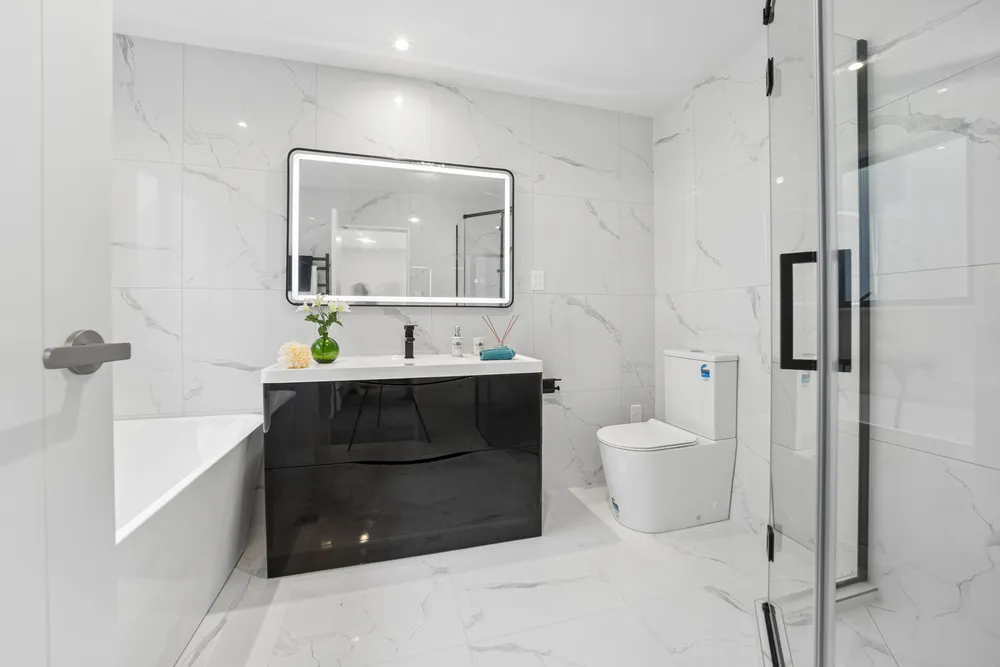 Photos of 18 Mara Way