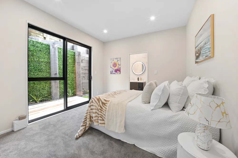 Photos of 18 Mara Way