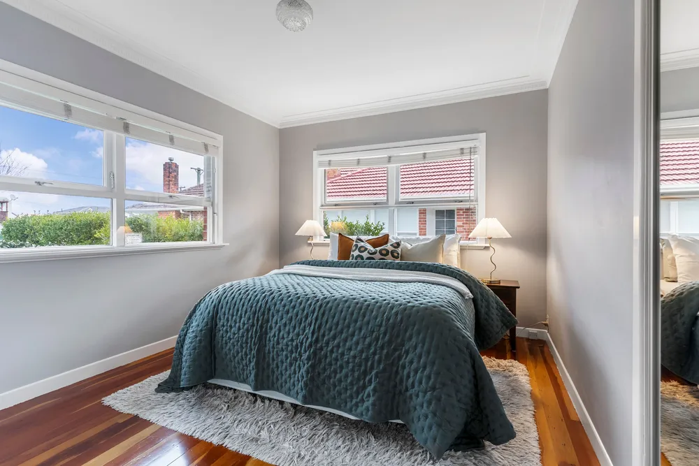 Photos of 126 St Johns Road