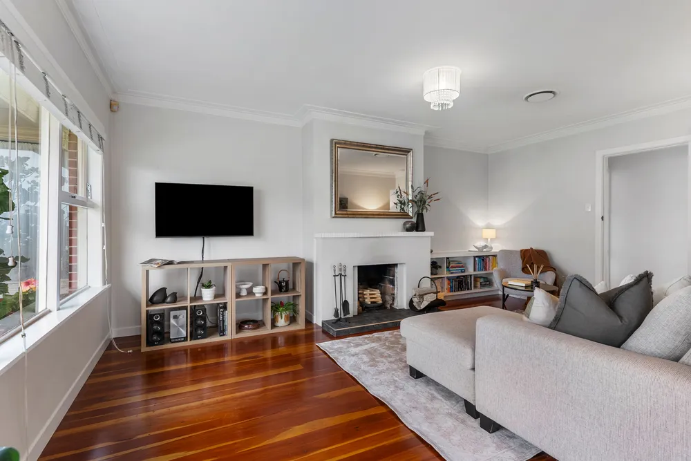 Photos of 126 St Johns Road