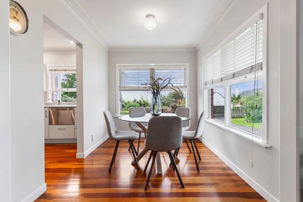 Photos of 126 St Johns Road