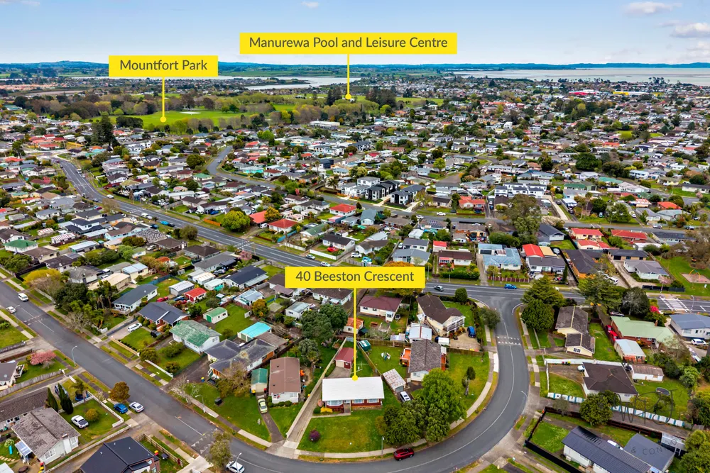 Photos of 40 Beeston Crescent
