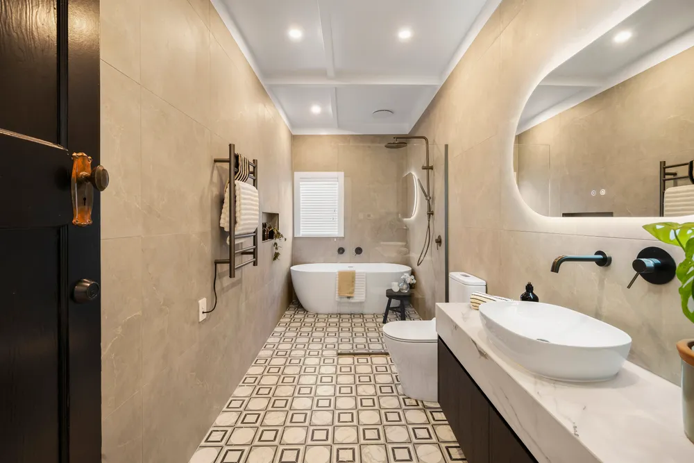 Photos of 8 Creamer Avenue