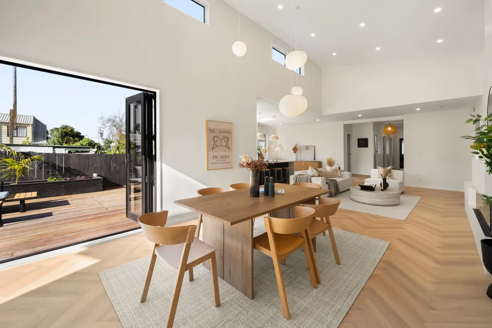 Photos of 8 Creamer Avenue