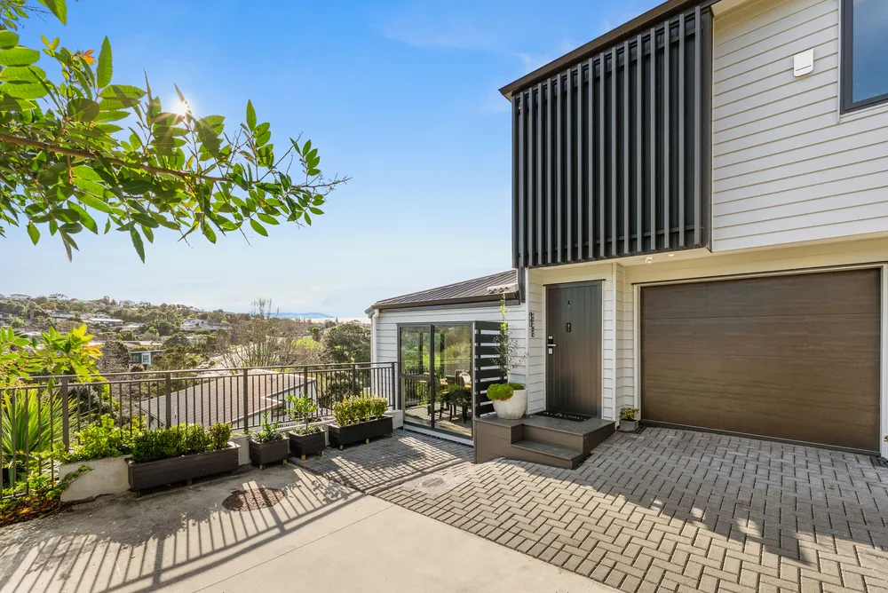 Photos of 6D Oaktree Avenue