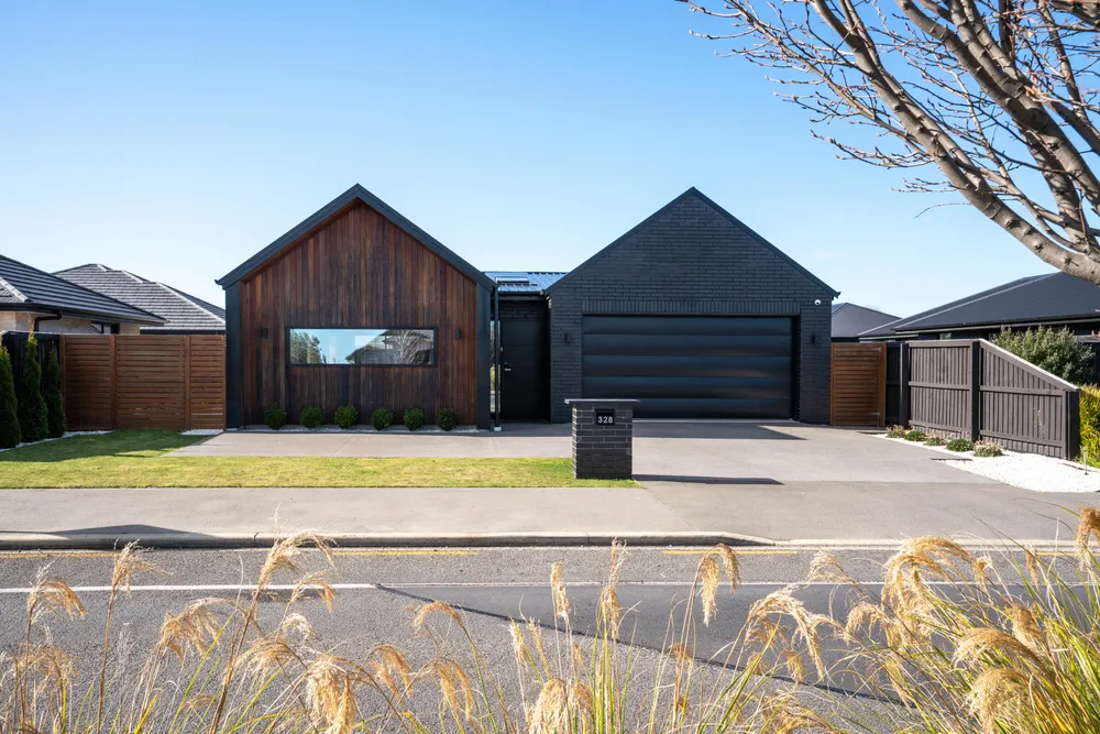 Photos of 328 Halswell Junction Road