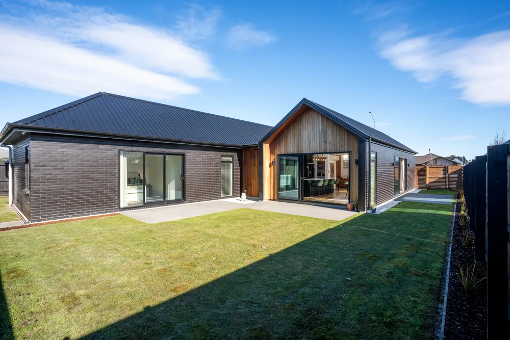 Photos of 328 Halswell Junction Road