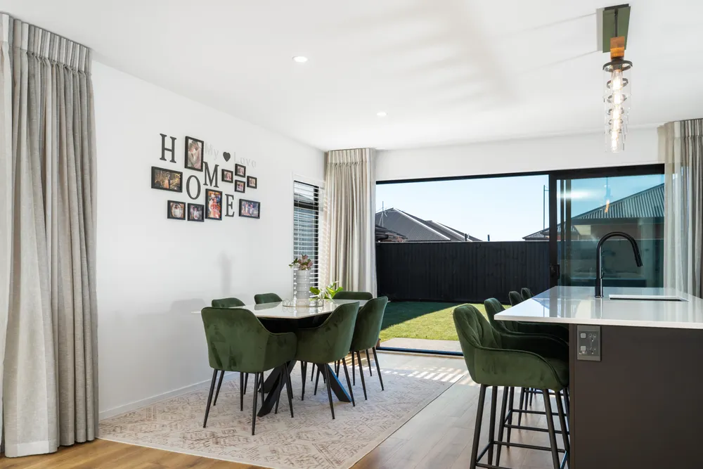 Photos of 328 Halswell Junction Road