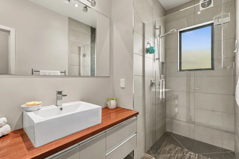 Photos of 26 Pepi Road