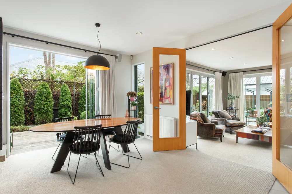 Photos of 93 Merivale Lane