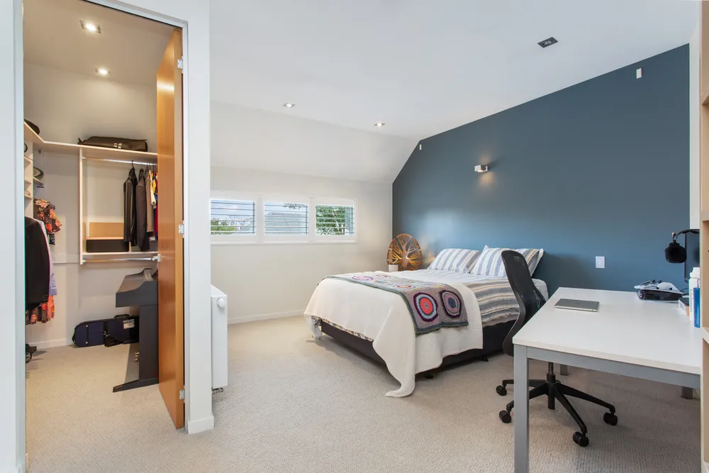 Photos of 93 Merivale Lane