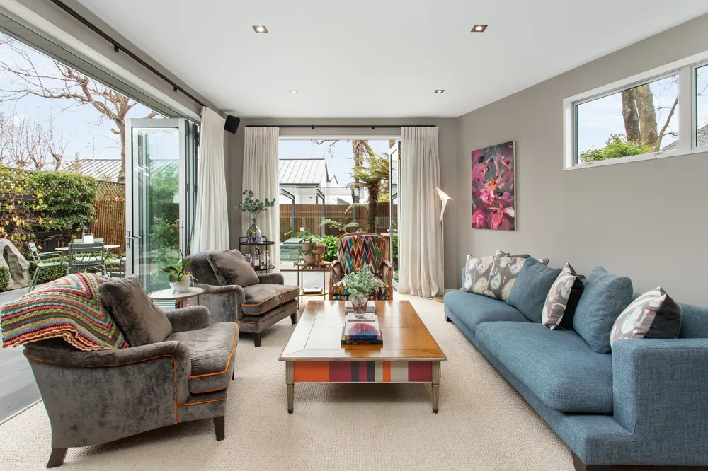 Photos of 93 Merivale Lane