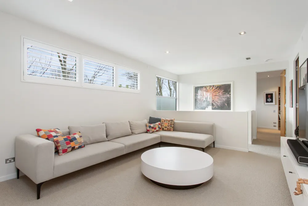 Photos of 93 Merivale Lane