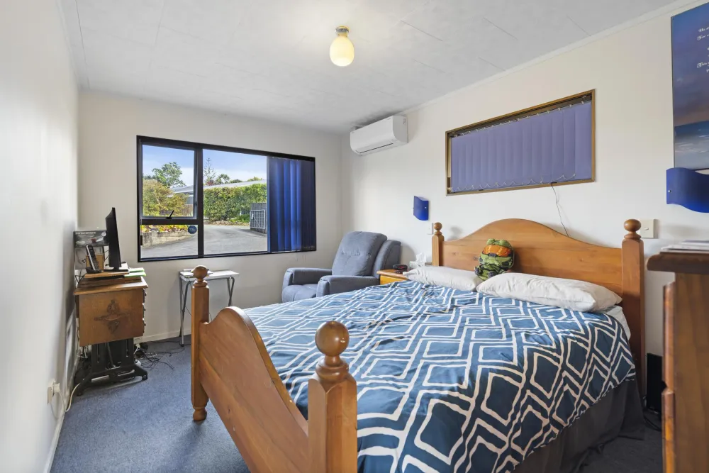 Photos of 64 Tapper Crescent