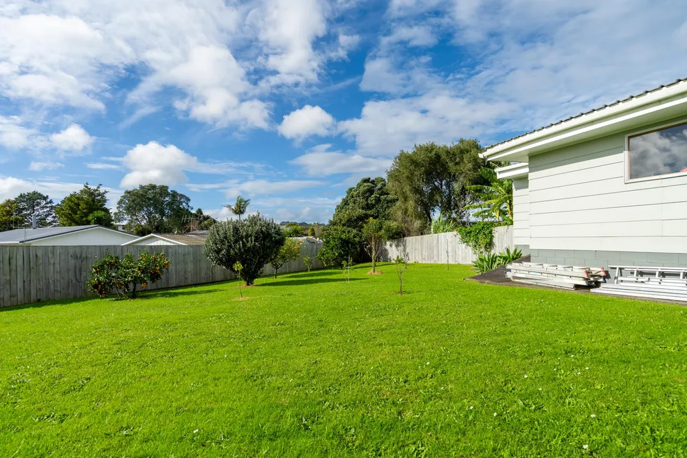 Photos of 64 Tapper Crescent