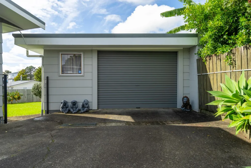 Photos of 64 Tapper Crescent