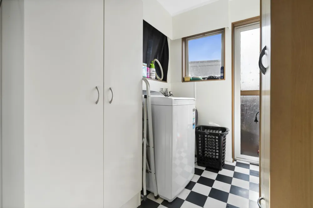 Photos of 64 Tapper Crescent