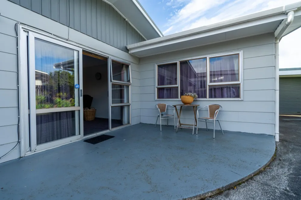Photos of 64 Tapper Crescent