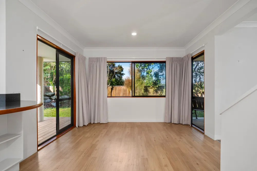 Photos of 44A Sylvania Drive