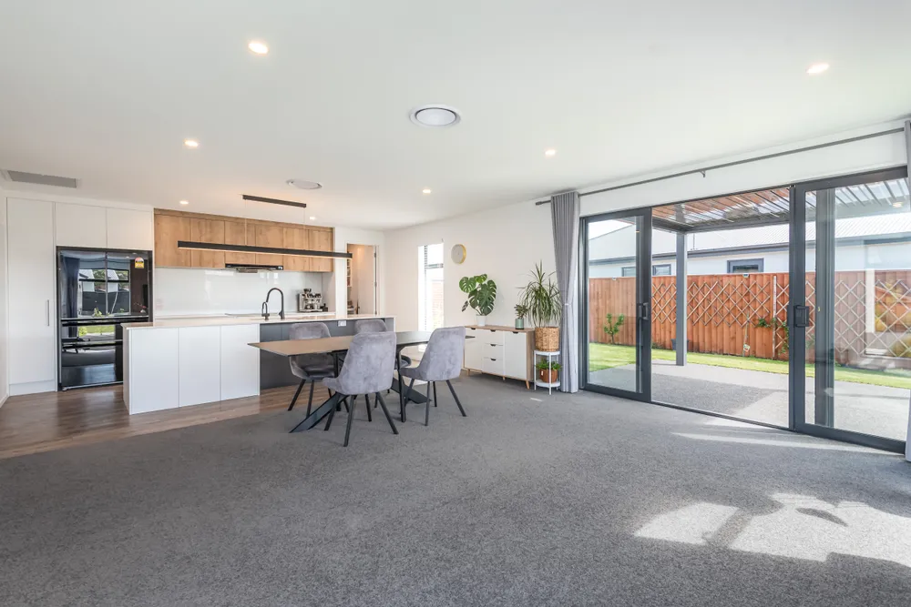 Photos of 6 Ayrshire Lane