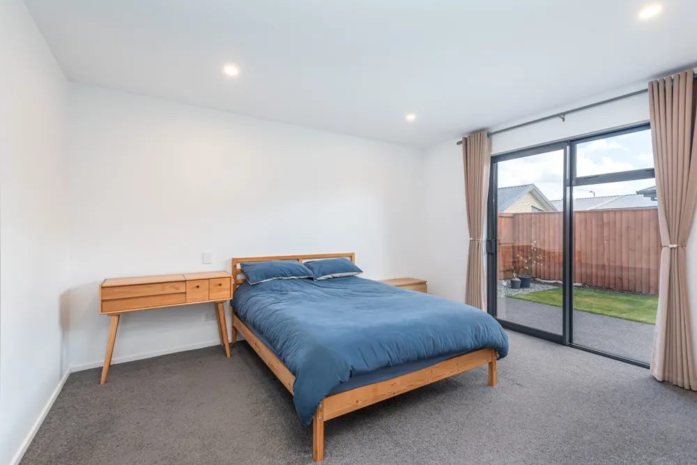 Photos of 6 Ayrshire Lane