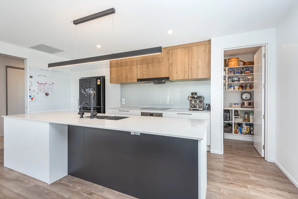 Photos of 6 Ayrshire Lane