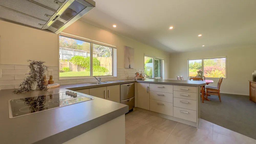Photos of 11 Totara Place