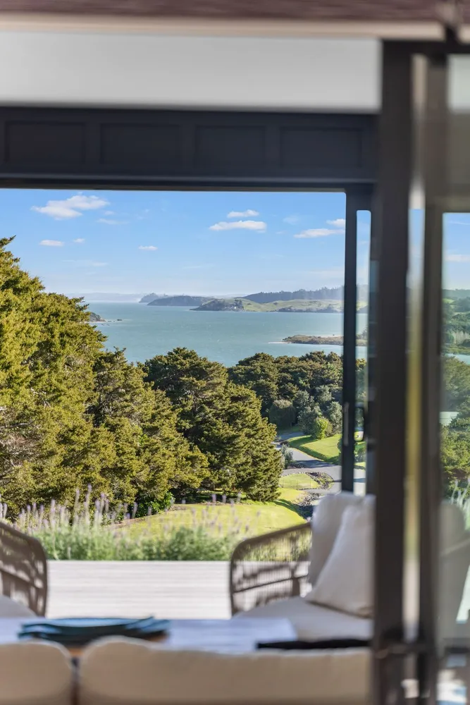 Photos of 5 Kowhai Ridge Road