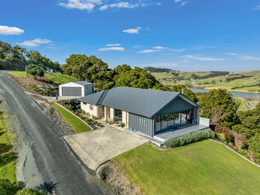 Photos of 5 Kowhai Ridge Road