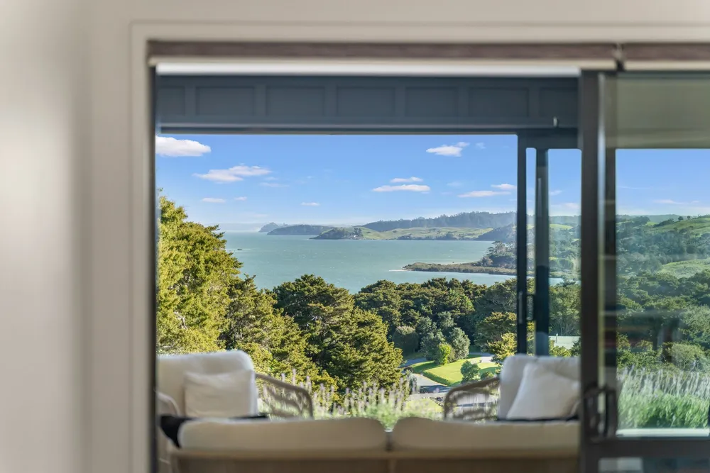 Photos of 5 Kowhai Ridge Road