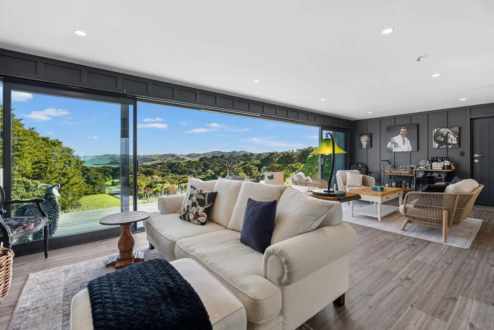 Photos of 5 Kowhai Ridge Road