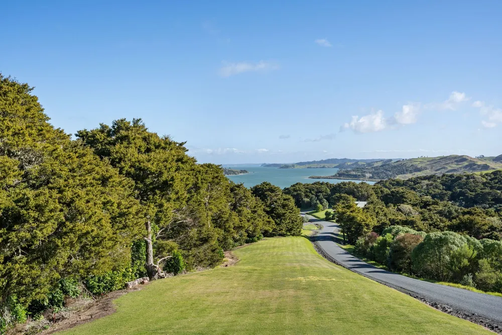 Photos of 5 Kowhai Ridge Road
