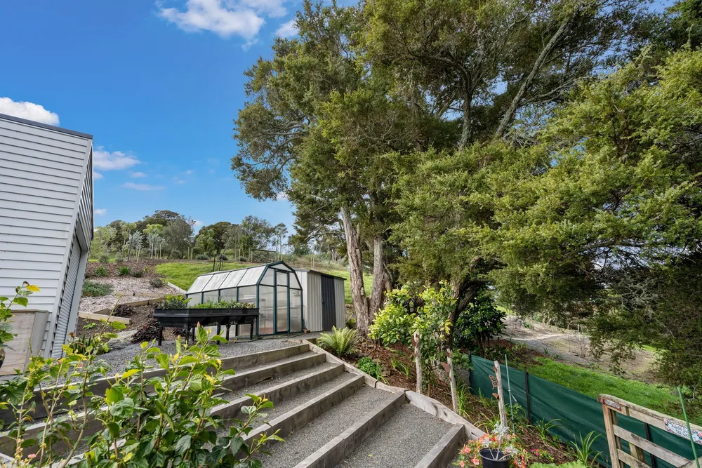 Photos of 5 Kowhai Ridge Road