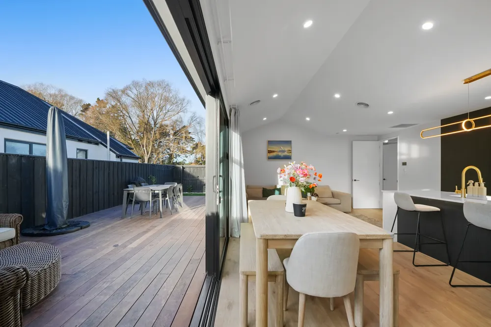Photos of 16 Kopper Crescent