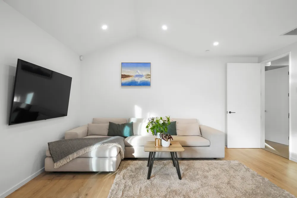 Photos of 16 Kopper Crescent