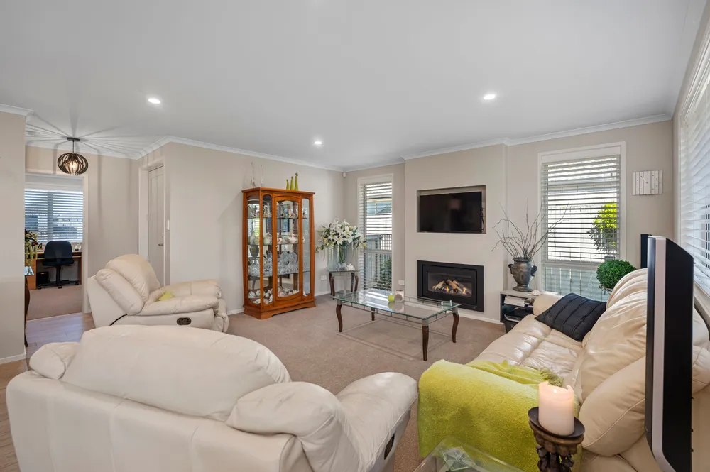 Photos of 6 Oka Street