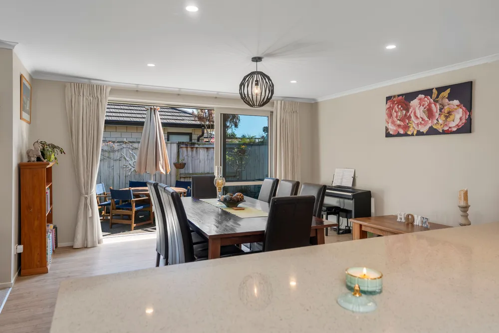 Photos of 6 Oka Street