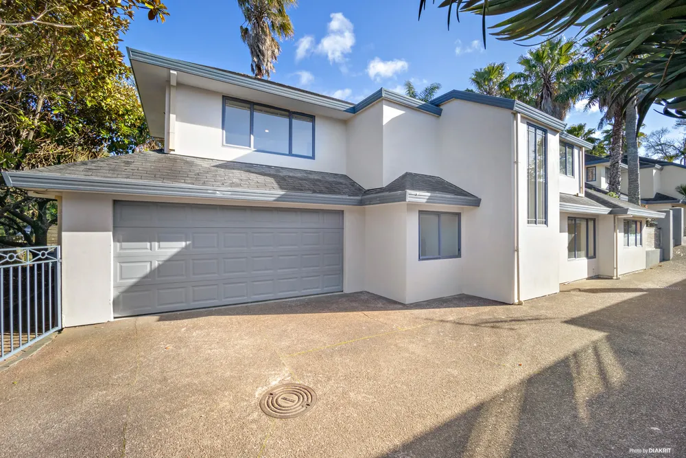 Photos of 169 Landscape Road